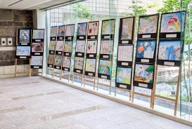 第3回　絵画コンクール　展示中